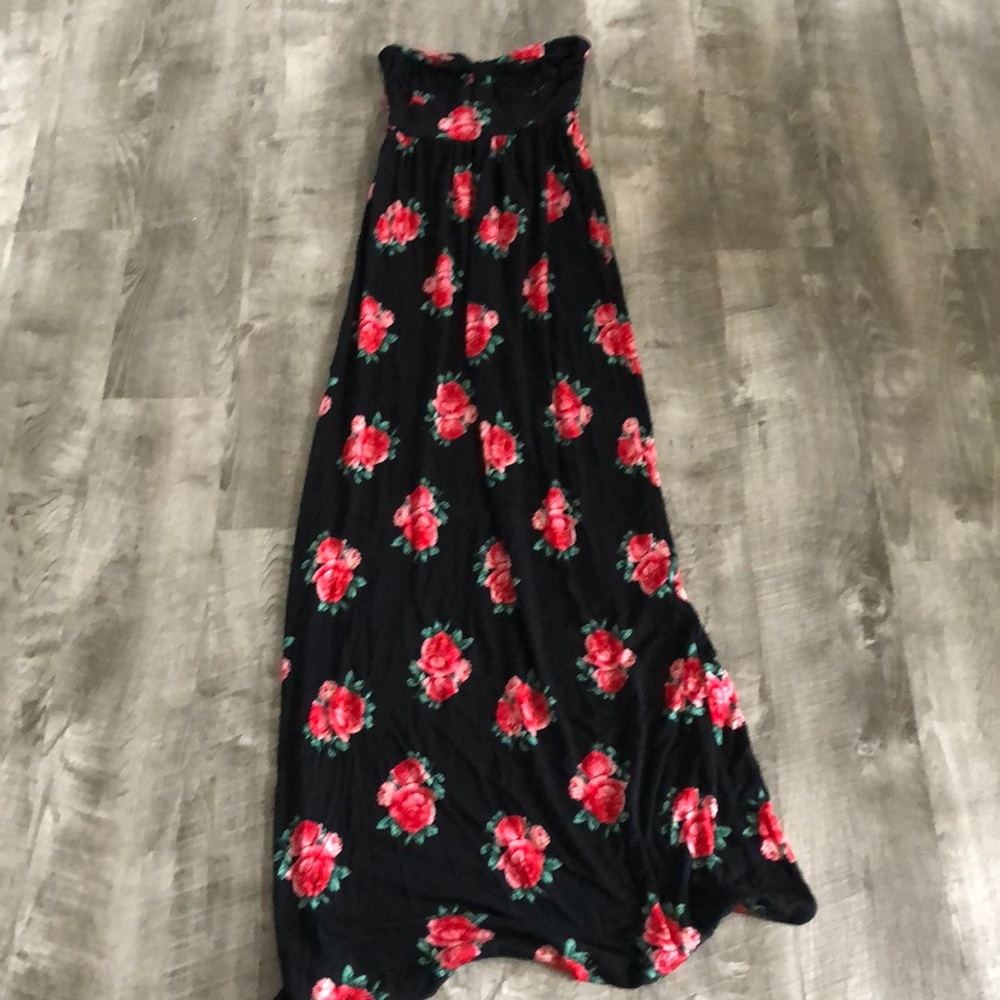 Flowered Strapless Maxi Dress